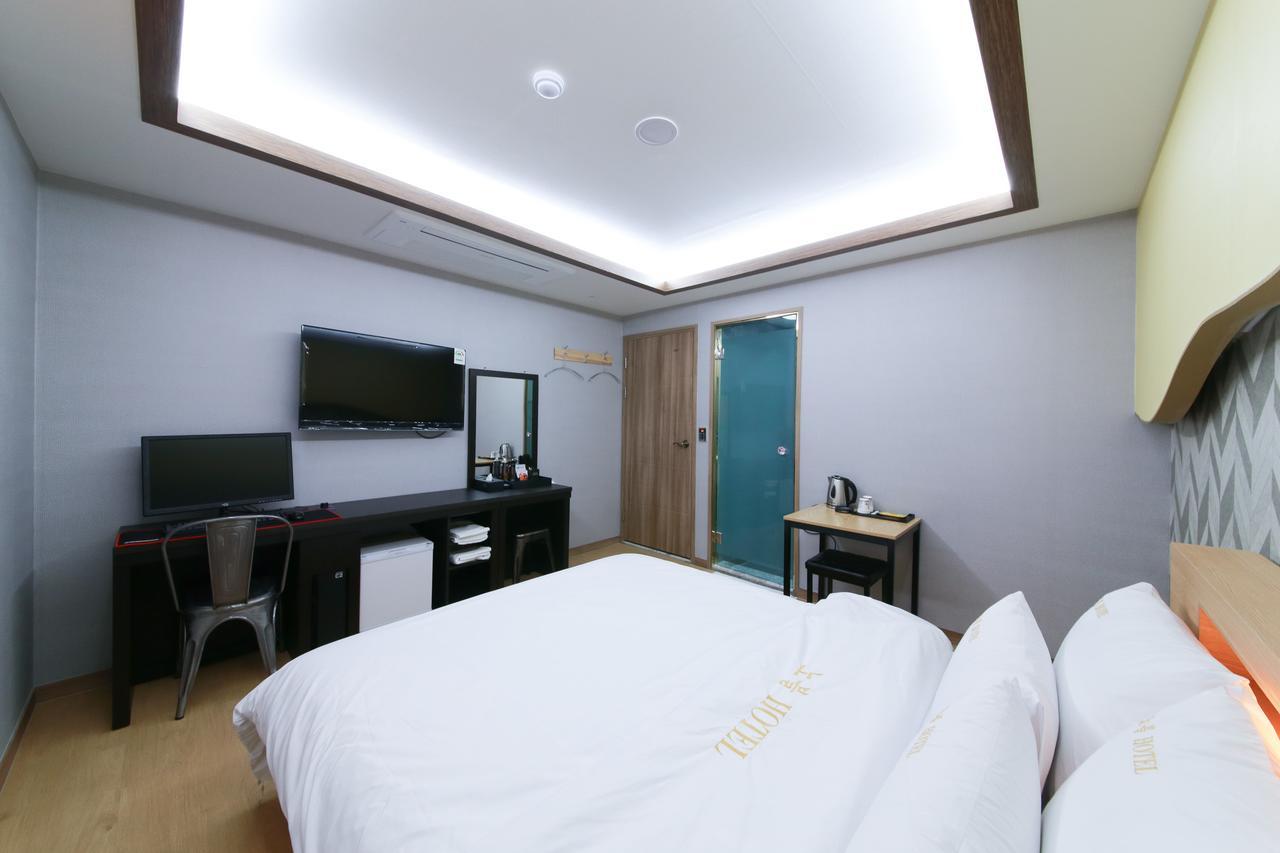 Noble Hotel Incheon Bagian luar foto