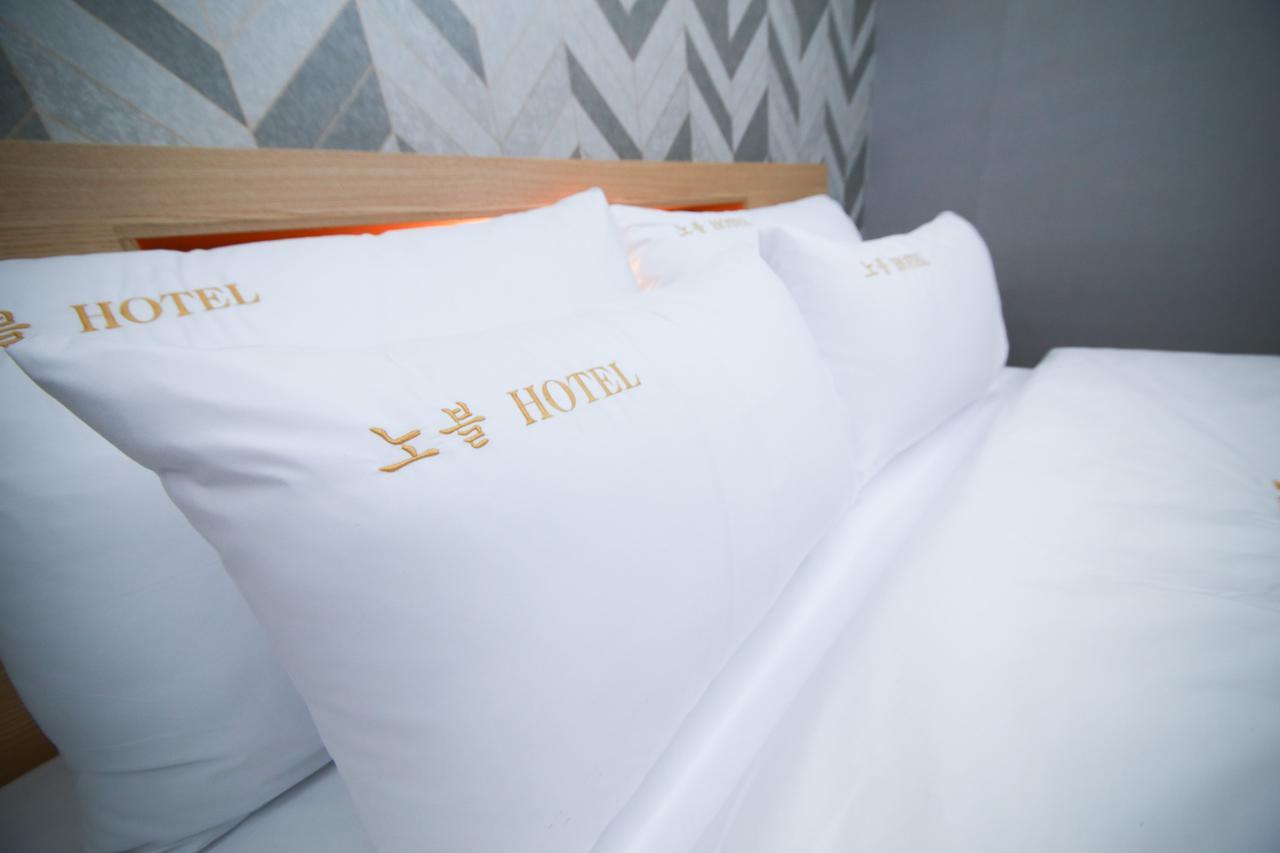 Noble Hotel Incheon Bagian luar foto