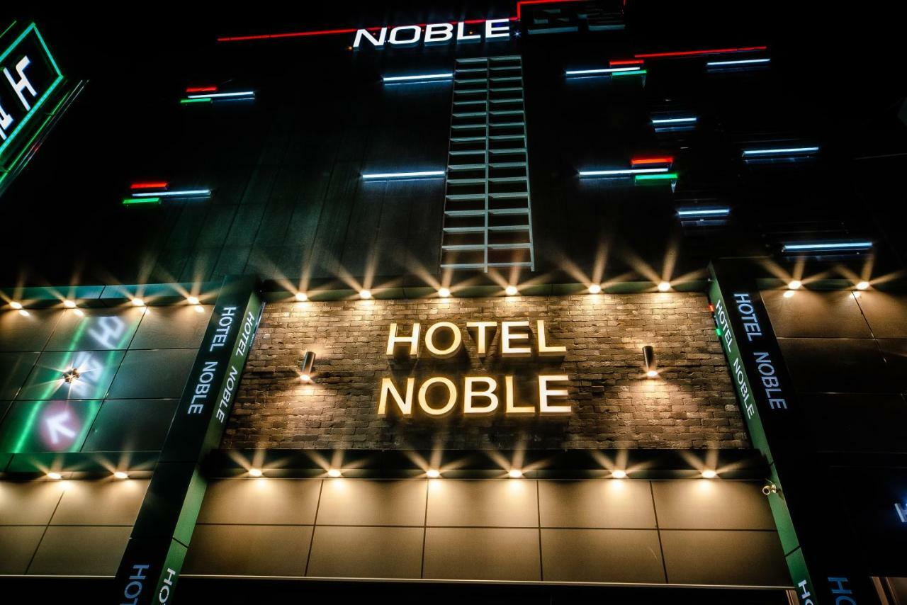 Noble Hotel Incheon Bagian luar foto