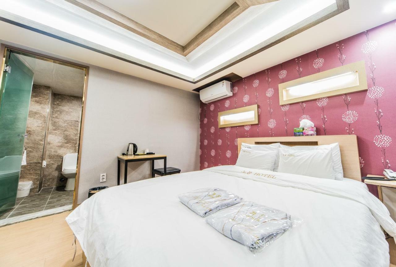 Noble Hotel Incheon Bagian luar foto